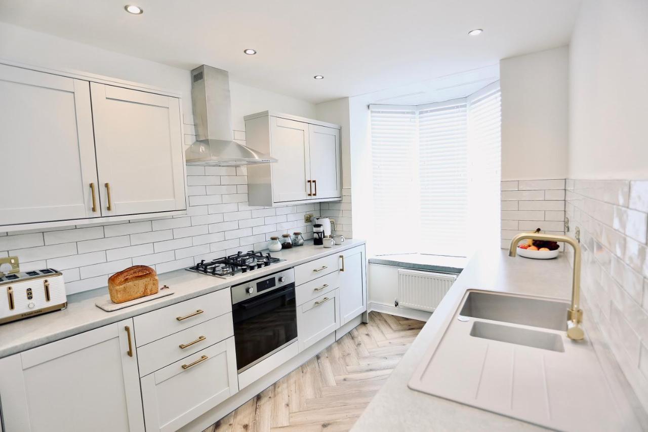 Cwm Seren - Luxury Apartment 크릭호웰 외부 사진