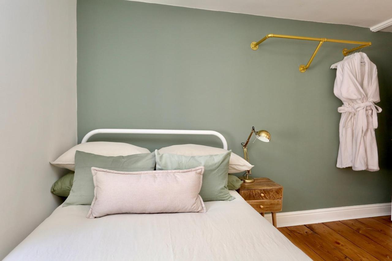 Cwm Seren - Luxury Apartment 크릭호웰 외부 사진